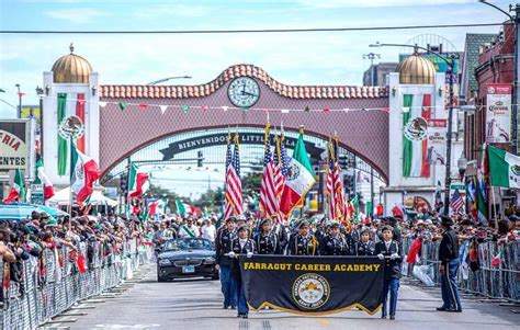 Mexican Independence Day parade brings festive energy to Little Village